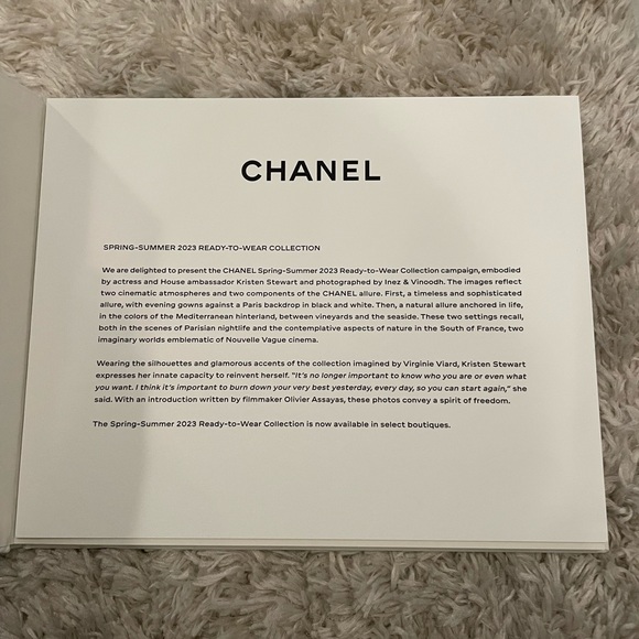 Chanel campaign book - new - Picture 2 of 6